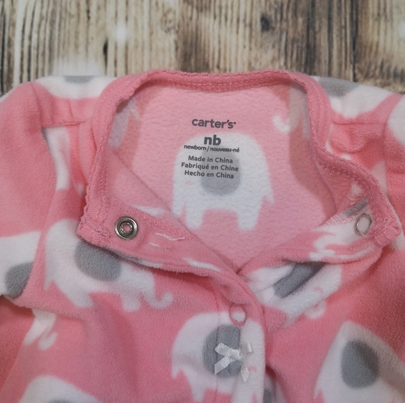 🐘 Carter's Fleece Onesie; Newborn - Picture 4 of 4